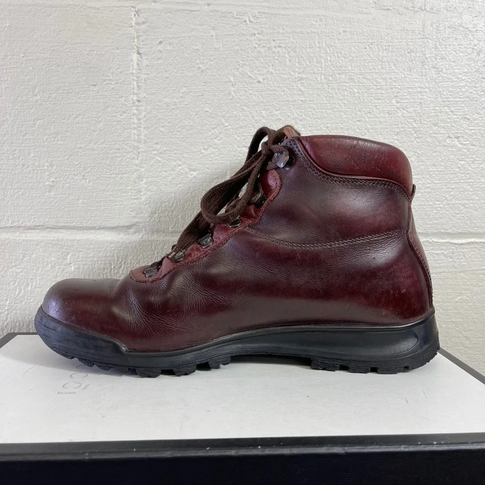 Vasque Sundowner GTX 7935 Burgundy Leathe Hiking Boots Lace up Men's US 9.5 M